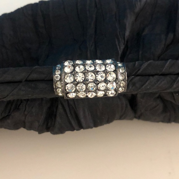 SALE ๐ฅ Bundle of 4 Night-Out Purses ๐ - Picture 7 of 16